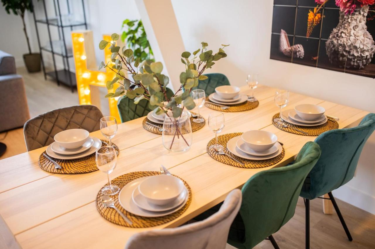 Happily 2 Bedroom Serviced Apartment 75M2 -Nb306H- Roterdão Exterior foto